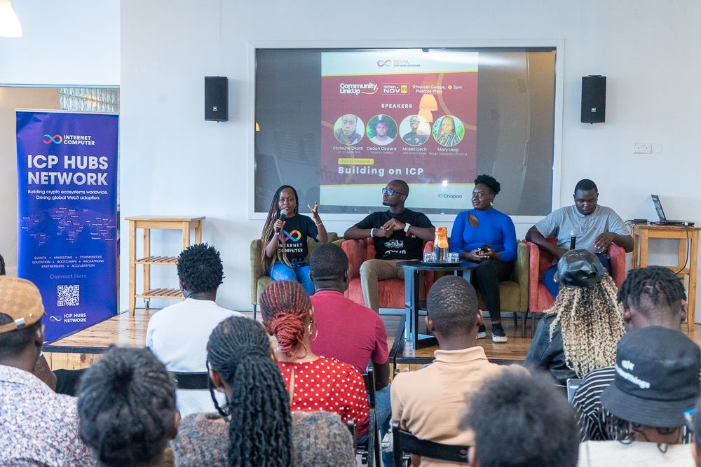 Mary USaji Moderating a Panel at a Blockchain Community Event